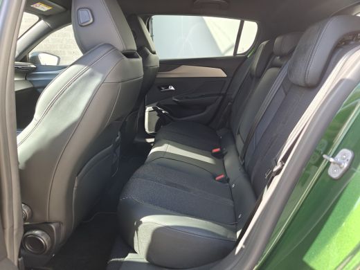 Peugeot 308 1.6 Plug-in Hybrid 225 GT | Achteruitrijcamera | Apple Carplay/Android Auto|telefoonintegratie pr... ActivLease financial lease