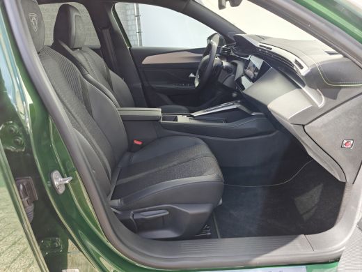 Peugeot 308 1.6 Plug-in Hybrid 225 GT | Achteruitrijcamera | Apple Carplay/Android Auto|telefoonintegratie pr... ActivLease financial lease