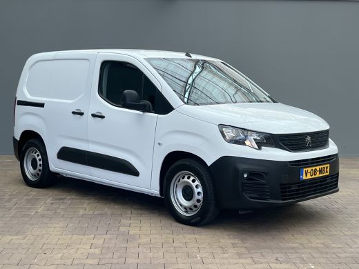 Peugeot Partner 136 L1 50 kWh Groot Scherm | Carplay | Parkeersensoren Achter | Airco | Cruise | Zitplaatsen voor... ActivLease financial lease