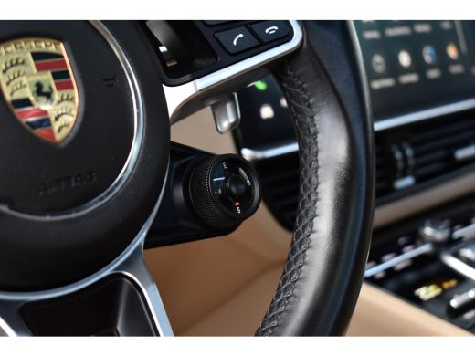 Porsche Cayenne 3.0 E-Hybrid 462pk | Panoramadak | Sport Chrono | 22'' RS Spyder Design | PASM | Orig. NL | ActivLease financial lease