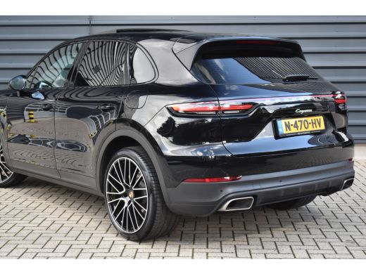 Porsche Cayenne 3.0 E-Hybrid 462pk | Panoramadak | Sport Chrono | 22'' RS Spyder Design | PASM | Orig. NL | ActivLease financial lease