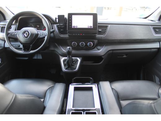 Renault Trafic L2 2.0 dCi 150 PK DUBBELE CABINE AUTOMAAT LEDER | ALARM | TV IN HOOFDSTEUNEN | CAMERA | GESTOFEER... ActivLease financial lease