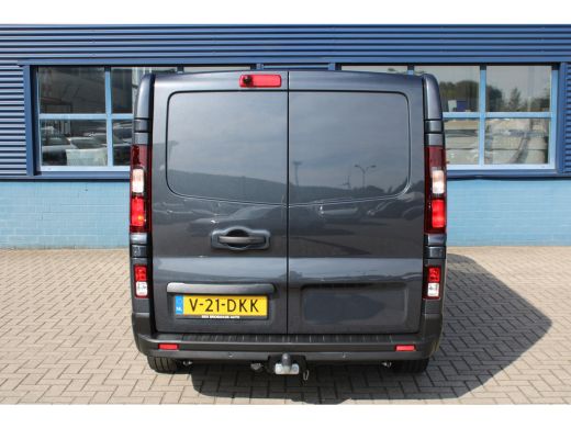 Renault Trafic L2 2.0 dCi 150 PK DUBBELE CABINE AUTOMAAT LEDER | ALARM | TV IN HOOFDSTEUNEN | CAMERA | GESTOFEER... ActivLease financial lease