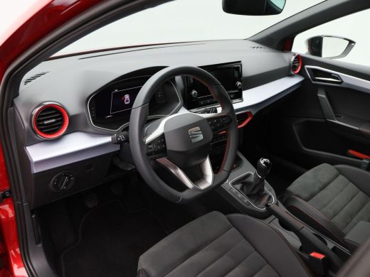 Seat Ibiza 1.0 TSi FR Business Connect | Stoelverwarming | Camera | Travel Assist | Full LED | Keyless | App... ActivLease financial lease