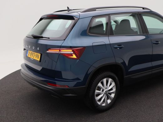 Skoda Karoq 1.0 TSi Ambition | Airco | Cruise Control | Carplay | Sensoren | Keyless | 16 Inch | 38.461 Km ActivLease financial lease