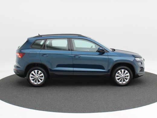 Skoda Karoq 1.0 TSi Ambition | Airco | Cruise Control | Carplay | Sensoren | Keyless | 16 Inch | 38.461 Km ActivLease financial lease