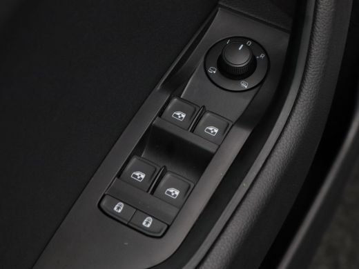 Skoda Superb Combi 1.4 TSI 218 Pk iV Business Edition Plus | Adaptive Cruise | Carplay | Sensoren | Stoel Verw... ActivLease financial lease