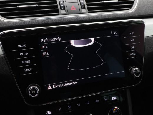 Skoda Superb Combi 1.4 TSI 218 Pk iV Business Edition Plus | Adaptive Cruise | Carplay | Sensoren | Stoel Verw... ActivLease financial lease