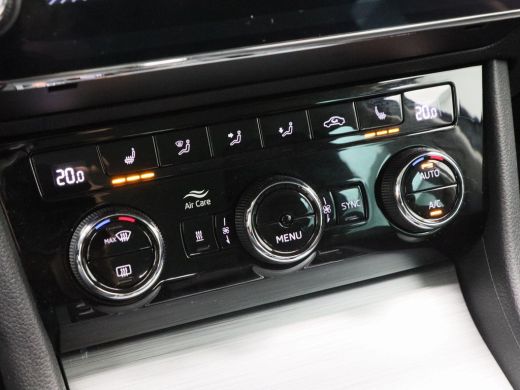 Skoda Superb Combi 1.4 TSI 218 Pk iV Business Edition Plus | Adaptive Cruise | Carplay | Sensoren | Stoel Verw... ActivLease financial lease