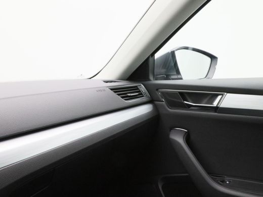 Skoda Superb Combi 1.4 TSI 218 Pk iV Business Edition Plus | Adaptive Cruise | Carplay | Sensoren | Stoel Verw... ActivLease financial lease