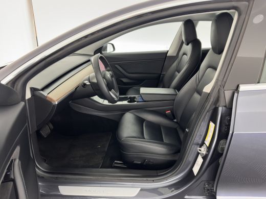 Tesla Model 3 Standard RWD Plus 60 kWh [ 3-Fase ] {SOH-88%} (INCL-BTW) Aut. *PANO | AUTO-PILOT | LUXURY-LEATHER... ActivLease financial lease