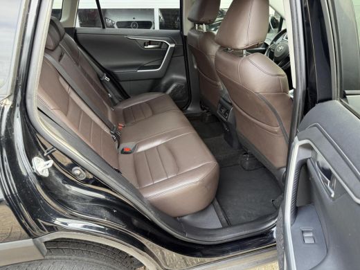 Toyota RAV4 2.0 VVT-iE Automaat Executive Leder Navi Camera ActivLease financial lease