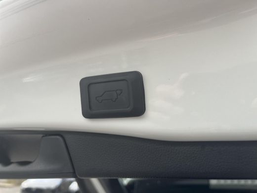 Toyota RAV4 2.5 Hybrid AWD GR SPORT Plus | Navigatie | Apple CarPlay/Android auto | 360 graden camera | Elekt... ActivLease financial lease