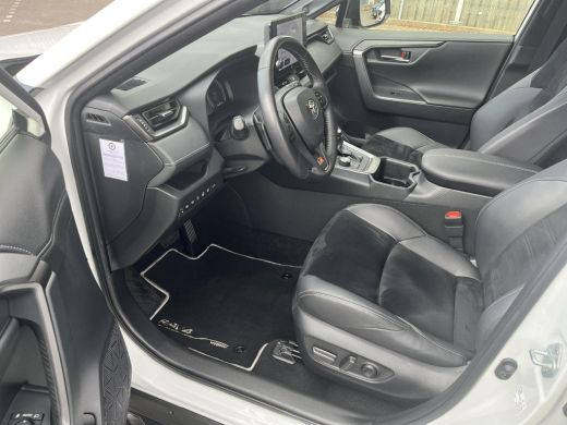 Toyota RAV4 2.5 Hybrid AWD GR SPORT Plus | Navigatie | Apple CarPlay/Android auto | 360 graden camera | Elekt... ActivLease financial lease