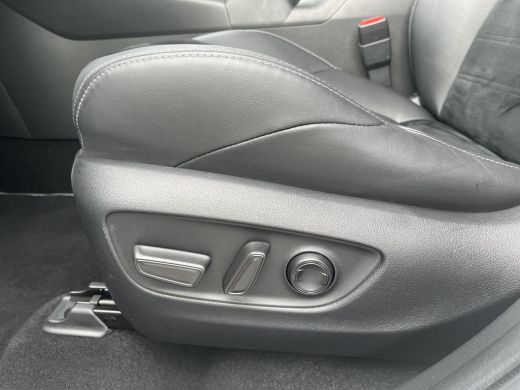 Toyota RAV4 2.5 Hybrid AWD GR SPORT Plus | Navigatie | Apple CarPlay/Android auto | 360 graden camera | Elekt... ActivLease financial lease