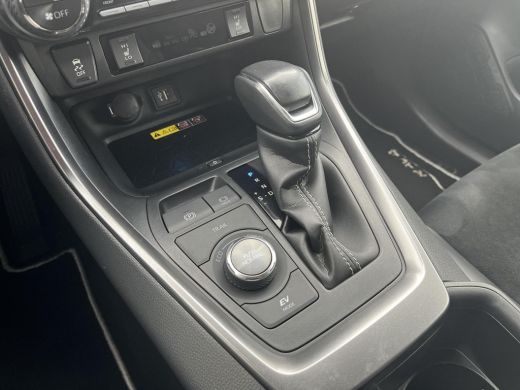 Toyota RAV4 2.5 Hybrid AWD GR SPORT Plus | Navigatie | Apple CarPlay/Android auto | 360 graden camera | Elekt... ActivLease financial lease