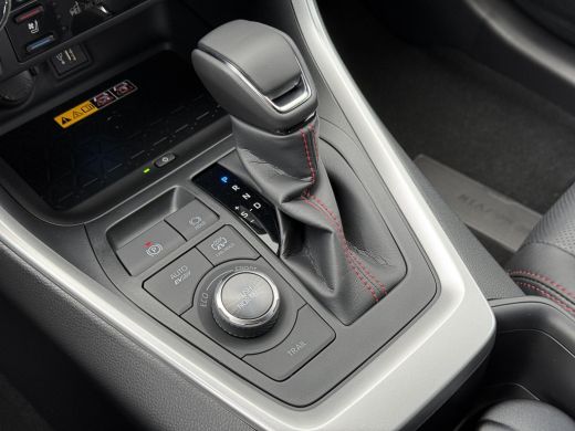 Toyota RAV4 2.5 Plug-in Hybrid AWD Bi-Tone Plus **5-10 KOOPZONDAG/ NIEUWE AUTO/ DIRECT LEVERBAAR** ActivLease financial lease