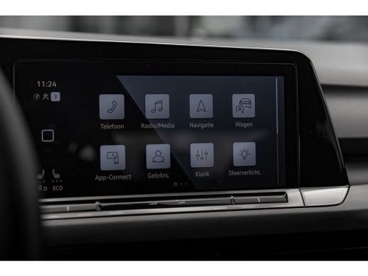 Volkswagen Golf 1.4 eHybrid Style | Carplay | Keyless | Adaptive cruise | ActivLease financial lease