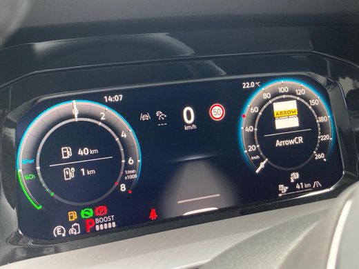 Volkswagen Golf Life Edition eHybrid | 'App-Connect' draadloze smartphone integratie | Achterbank in ongelijke de... ActivLease financial lease