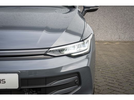 Volkswagen Golf Life Edition eHybrid | 'App-Connect' draadloze smartphone integratie | Achterbank in ongelijke de... ActivLease financial lease
