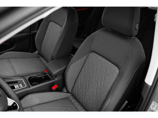 Volkswagen Golf Life Edition eHybrid | 'App-Connect' draadloze smartphone integratie | Achterbank in ongelijke de... ActivLease financial lease