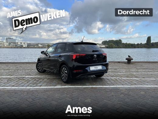 Volkswagen Polo 1.0 TSI Life Edition | Multimedia Pakket | Achteruitrijcamera + Sensoren voor/achter | Draadloos ... ActivLease financial lease