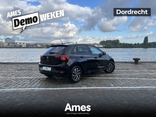 Volkswagen Polo 1.0 TSI Life Edition | Multimedia Pakket | Achteruitrijcamera + Sensoren voor/achter | Draadloos ... ActivLease financial lease
