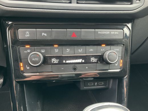 Volkswagen T-Cross 1.0 TSI Style Business R Adapt Cruise Stoelverw Bliss ActivLease financial lease