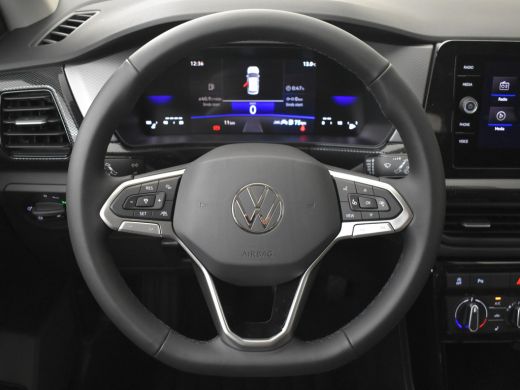 Volkswagen T-Cross Life Edition | Achterlichten LED | Afstandscontrolesysteem (Front Assist) | Airconditioning autom... ActivLease financial lease
