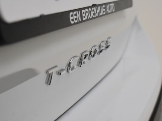 Volkswagen T-Cross Life Edition | Achterlichten LED | Afstandscontrolesysteem (Front Assist) | Airconditioning autom... ActivLease financial lease