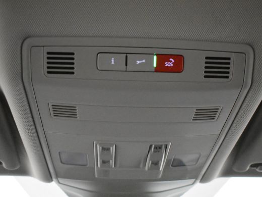 Volkswagen T-Cross Life Edition | Achterlichten LED | Afstandscontrolesysteem (Front Assist) | Airconditioning autom... ActivLease financial lease