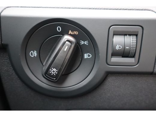 Volkswagen T-Cross Life Edition | Achterlichten LED | Afstandscontrolesysteem (Front Assist) | Airconditioning autom... ActivLease financial lease