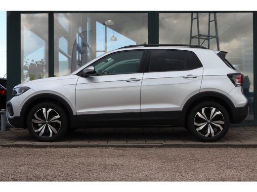 Volkswagen T-Cross Life Edition | Achterlichten LED | Afstandscontrolesysteem (Front Assist) | Airconditioning autom... ActivLease financial lease