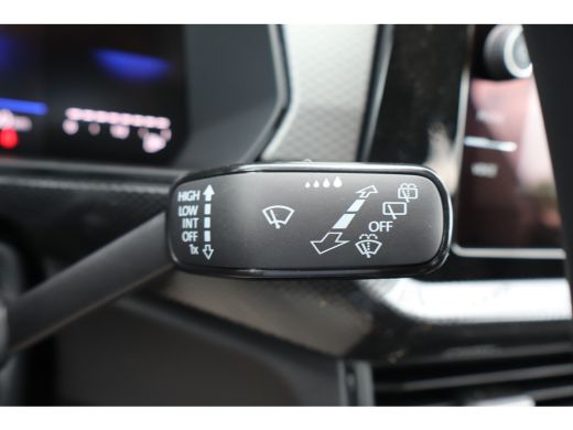 Volkswagen T-Cross Life Edition | Achterlichten LED | Afstandscontrolesysteem (Front Assist) | Airconditioning autom... ActivLease financial lease