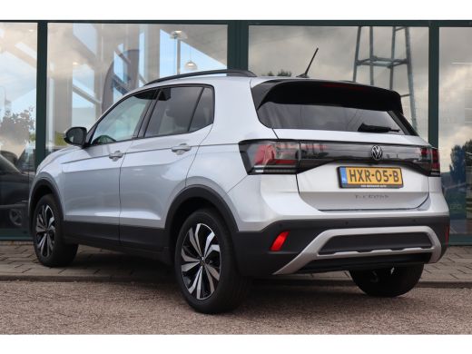 Volkswagen T-Cross Life Edition | Achterlichten LED | Afstandscontrolesysteem (Front Assist) | Airconditioning autom... ActivLease financial lease