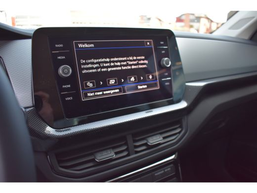 Volkswagen T-Cross Life Edition | Achterlichten LED | Afstandscontrolesysteem (Front Assist) | Airconditioning autom... ActivLease financial lease