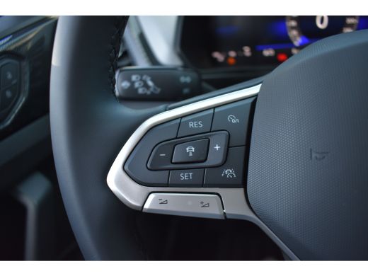 Volkswagen T-Cross Life Edition | Achterlichten LED | Afstandscontrolesysteem (Front Assist) | Airconditioning autom... ActivLease financial lease