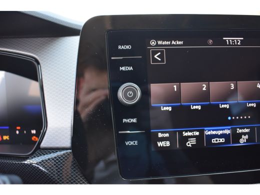 Volkswagen T-Cross Life Edition | Achterlichten LED | Afstandscontrolesysteem (Front Assist) | Airconditioning autom... ActivLease financial lease