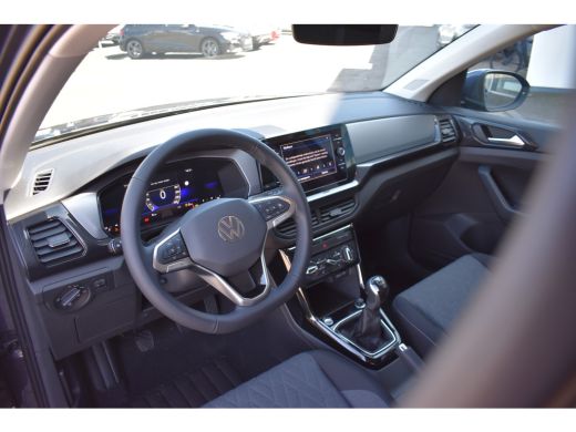 Volkswagen T-Cross Life Edition | Achterlichten LED | Afstandscontrolesysteem (Front Assist) | Airconditioning autom... ActivLease financial lease