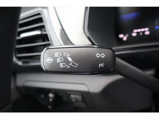 Volkswagen T-Cross Life Edition | Achterlichten LED | Afstandscontrolesysteem (Front Assist) | Airconditioning autom... ActivLease financial lease