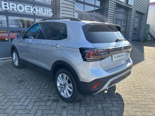 Volkswagen T-Cross Life Edition | Achterlichten LED | Afstandscontrolesysteem (Front Assist) | Airconditioning autom... ActivLease financial lease