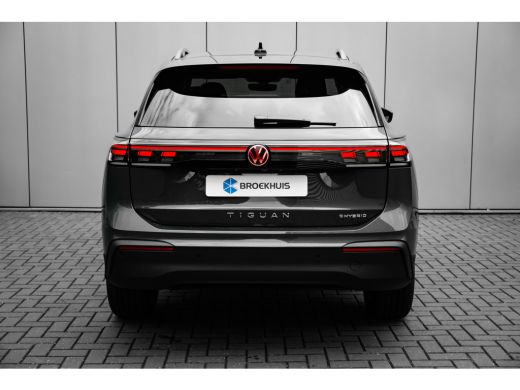 Volkswagen Tiguan Life Edition - eHybrid | 'App-Connect' draadloze smartphone integratie | Automatische afstandsreg... ActivLease financial lease