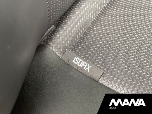 Volkswagen Transporter 2.0TDI L2H1 102PK DC Comfortline 5 Zits Airco Trekhaak ActivLease financial lease