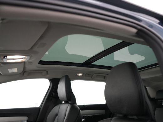 Volvo  V90 2.0 T6 Plug-in hybrid AWD Ultra Dark | Harman Kardon | Head-Up | 360° Camera | Panoramadak | Trek... ActivLease financial lease