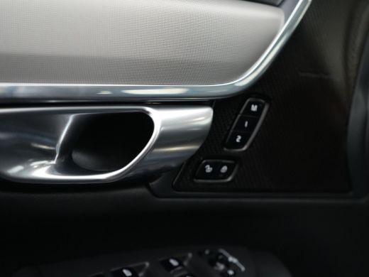 Volvo  V90 2.0 T6 Plug-in hybrid AWD Ultra Dark | Harman Kardon | Head-Up | 360° Camera | Panoramadak | Trek... ActivLease financial lease