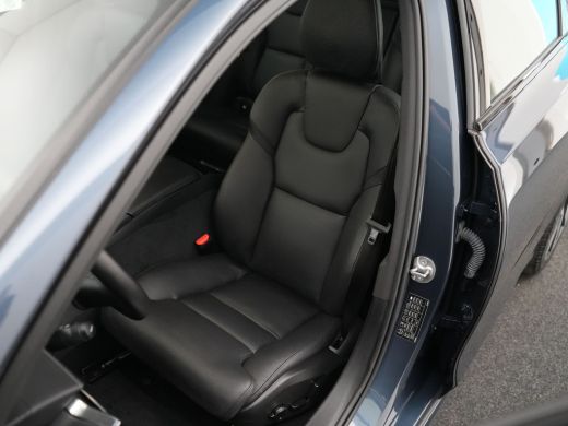 Volvo  V90 2.0 T6 Plug-in hybrid AWD Ultra Dark | Harman Kardon | Head-Up | 360° Camera | Panoramadak | Trek... ActivLease financial lease