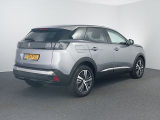Peugeot 3008 1.2 PureTech Allure Pack Business | Achterbank in delen neerklapbaar | Achteruitrijcamera | Apple...
