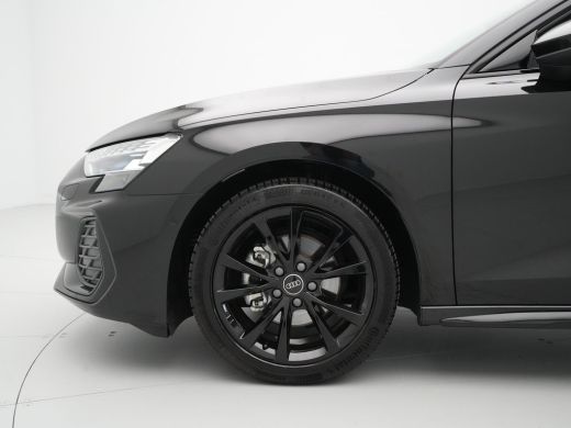 Audi A3 Limousine 30 TFSI S-Tronc S-Line edition Navigatie Pdc Clima Led 49 ActivLease financial lease