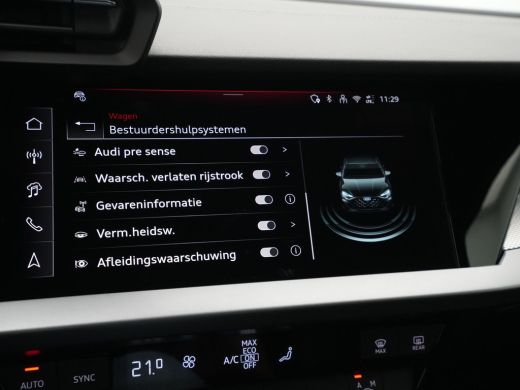 Audi A3 Limousine 30 TFSI S-Tronc S-Line edition Navigatie Pdc Clima Led 49 ActivLease financial lease