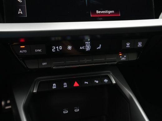 Audi A3 Limousine 30 TFSI S-Tronc S-Line edition Navigatie Pdc Clima Led 49 ActivLease financial lease